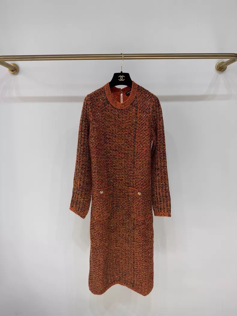 Chanel 24K black and orange shimmering knit dress with two pockets,