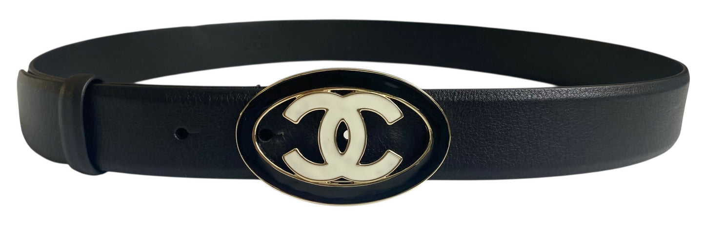 Chanel 24A Black White CC Enamel Lambskin Leather Belt Size 80/32
