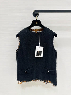 Chanel 26s woven asymmetrical vest, F36