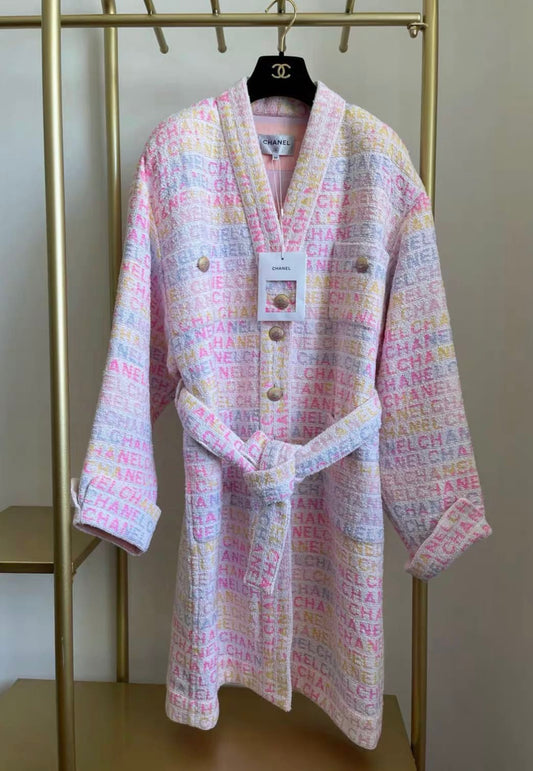 CHANEL Chanel 2024 cruise multicolour pink coat - 38 Coat - Used fashion item from Wararni