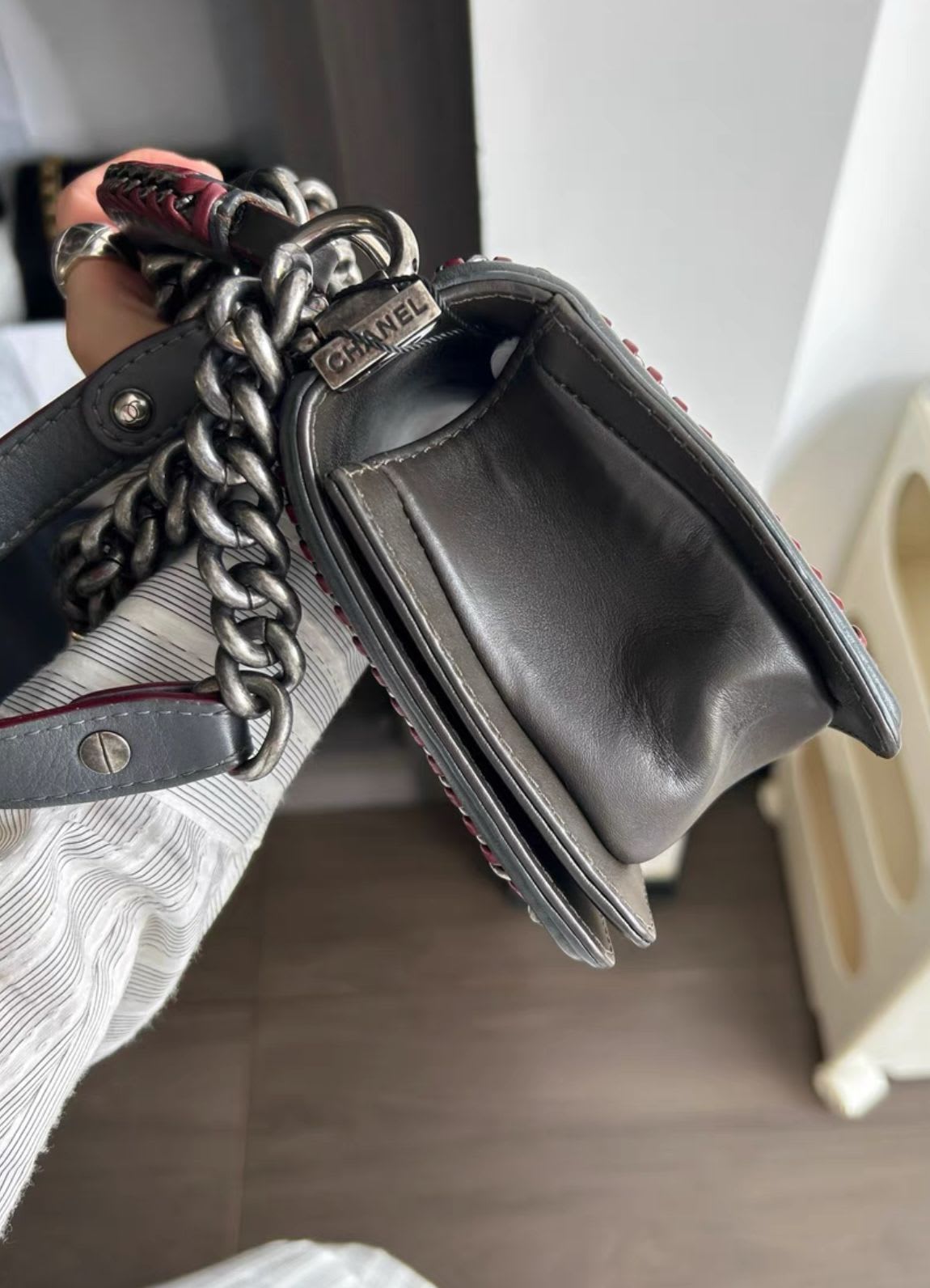 CHANEL 2019 small Boy Chanel shoulder bag