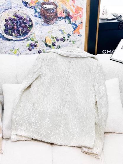 Chanel 22C white tweed jacket