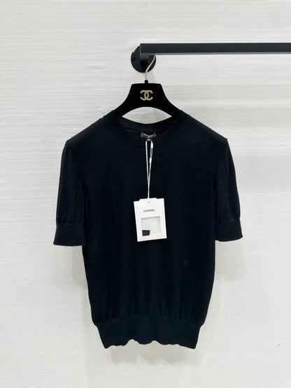 Chanel 26P black knit t-shirt