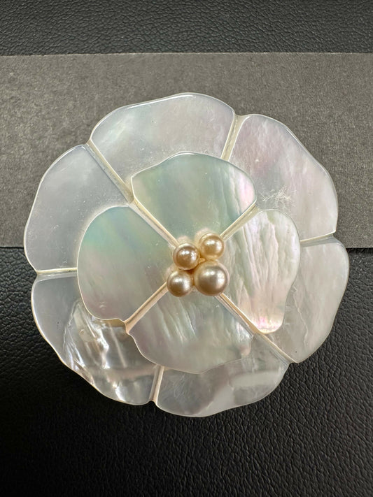 Chanel Vintage 98 Mother-of-Pearl & Imitation Pear Flower Brooch