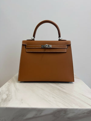 Hermès Kelly 25 Gold Epsom PHW G 2026