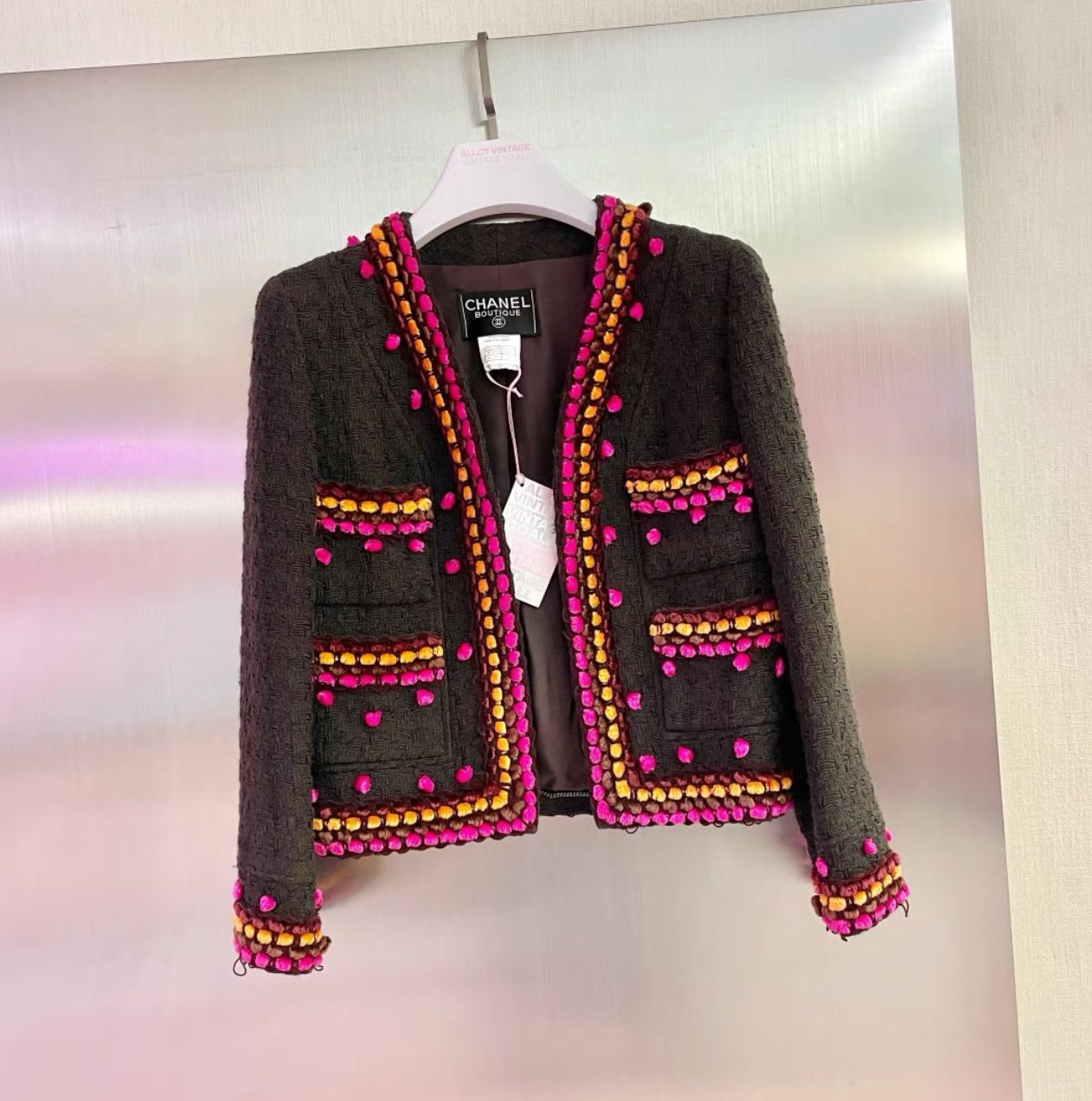 CHANEL Vintage Chanel 1997 colorful woven jacket - 36 Jacket - Used fashion item from Wararni