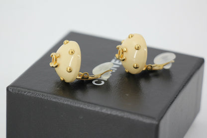 Chanel Vintage 96C Resin Light Brown Loop Clip-on Earrings