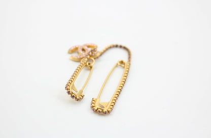 Chanel Vintage 02P Rhinestone Pink Gold-Plated Double Safety Pins Brooch