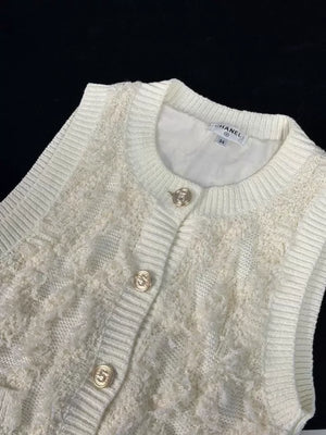 Chanel 21A White Vest