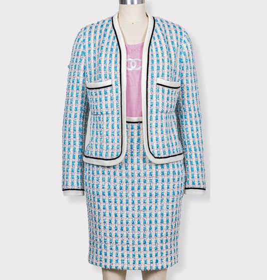 Chanel 1992 Spring/Summer Vintage Blue Tweed Skirt Set