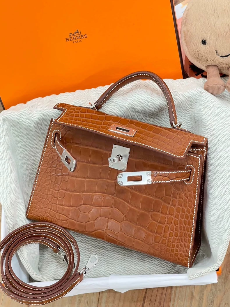 Hermès Kelly 20 Fauve Barenia matte alligator Palladium Hardware