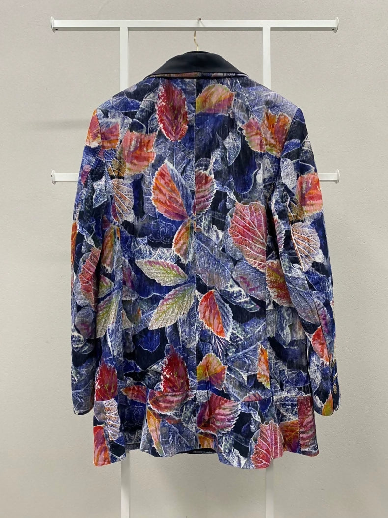 Chanel 18K purple-blue lapel jacket