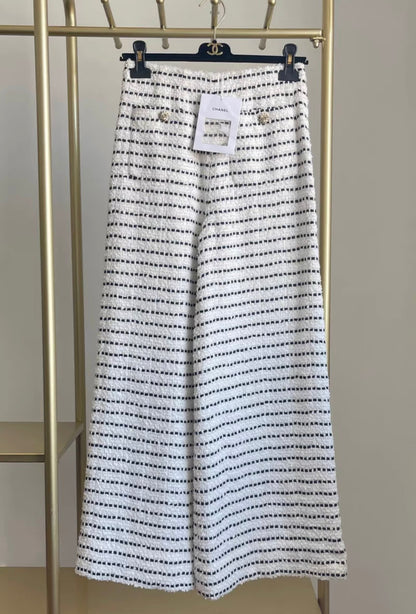 CHANEL Chanel 23SS black and white striped duffle wide-leg pants fr36 - 36 Pants - Vintage fashion from Wararni