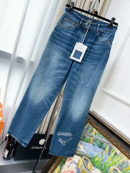 Chanel 24b blue straight jeans
