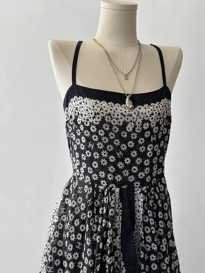 Chanel 22P black and white Dress