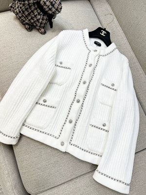 Chanel 22b white chain-strap four-pocket jacket