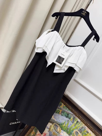 Chanel 25B black and white bow-tie dress