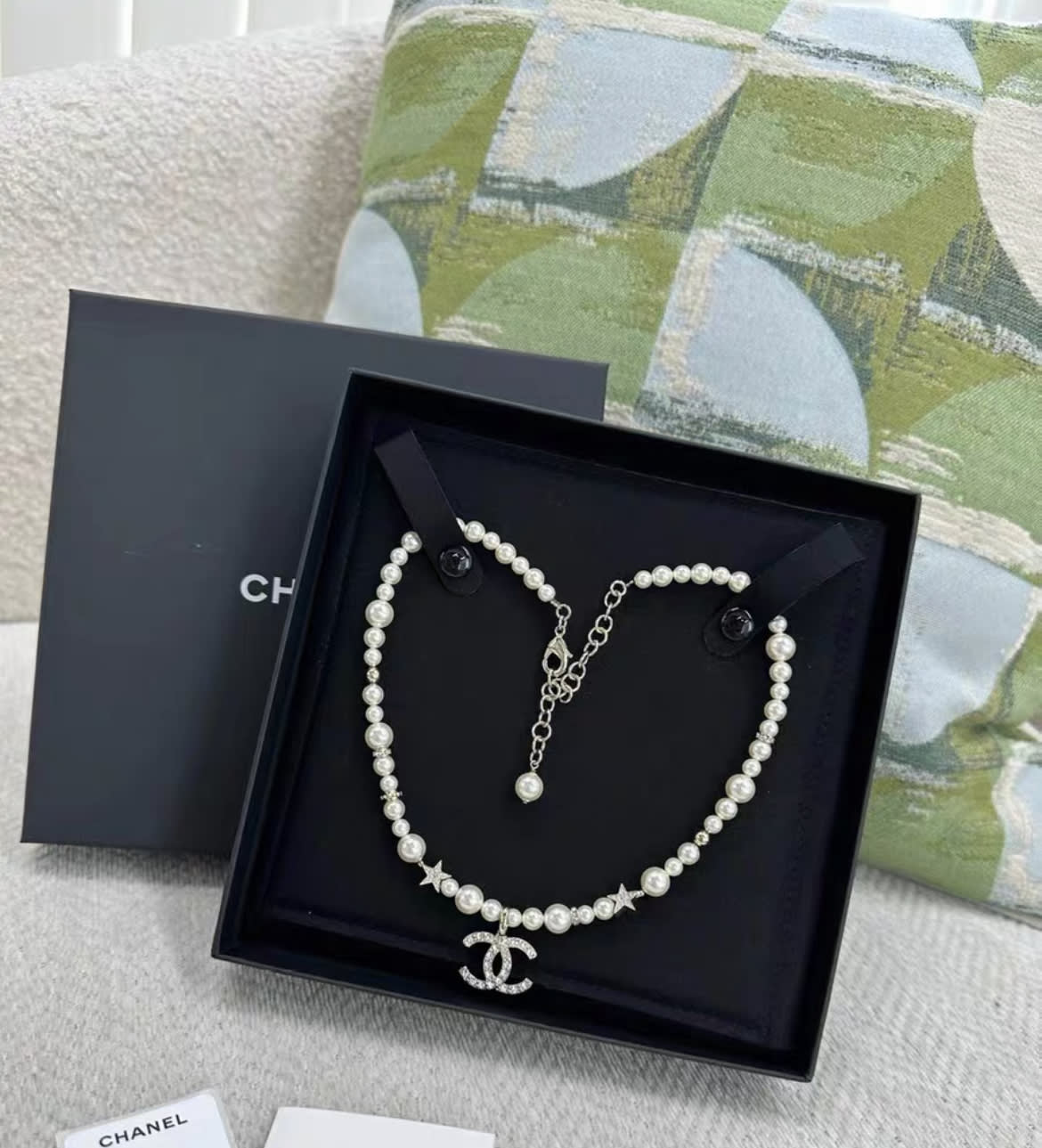 CHANEL Chanel 23A star pearl necklace - One size Fashion Jewellery - Used fashion item from Wararni