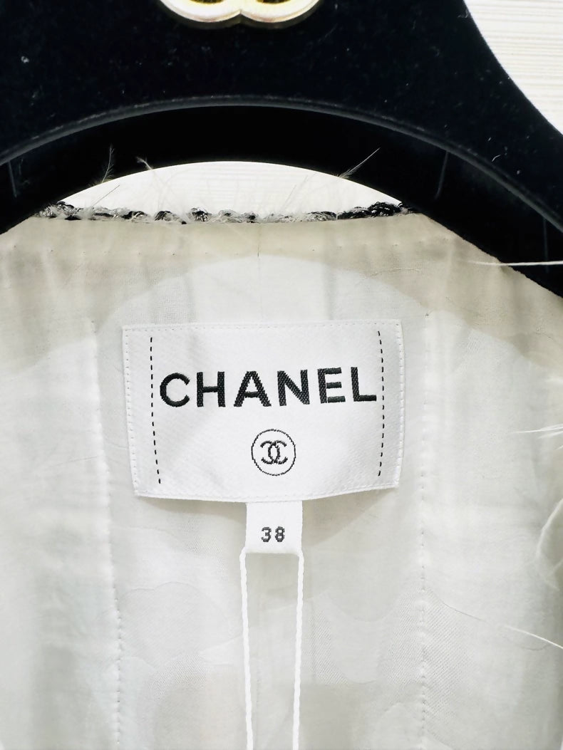 Chanel 25S black and white tweed jacket