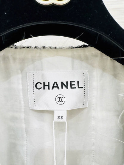 Chanel 25S black and white tweed jacket
