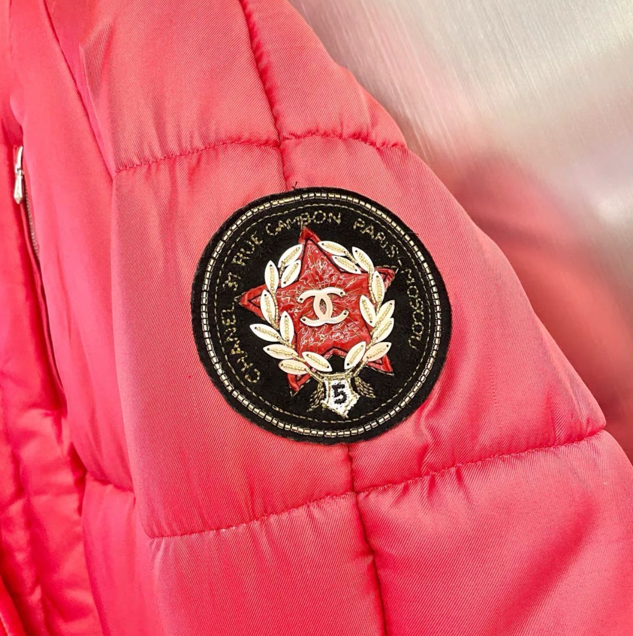 CHANEL red silk PARIS MOSCOW Puffer Down Jacket – Wararni.com