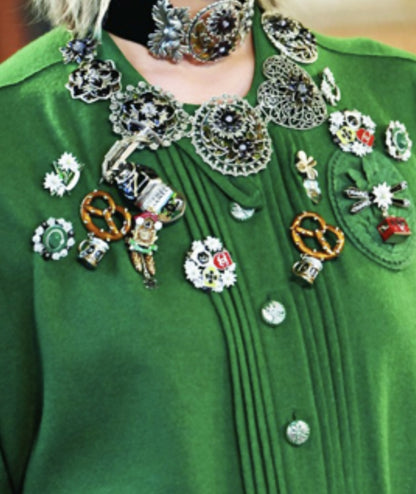 Chanel Métiers d'Art 2015 Salzburg Runway brooch