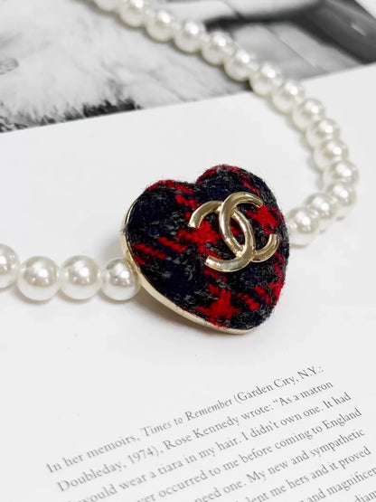 Chanel 22K Black and red tweed heart brooch with gold CC logo