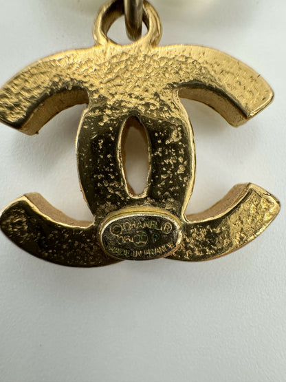 Chanel Vintage 06P Gripoix Green Flower Pendant Gold-Tone Necklace