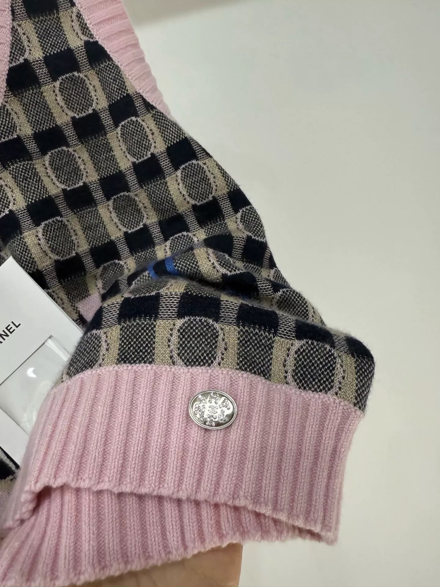 Chanel 21B Pink Cashmere Top