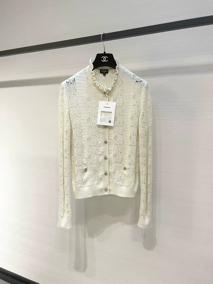 Chanel 25A cashmere cardigan