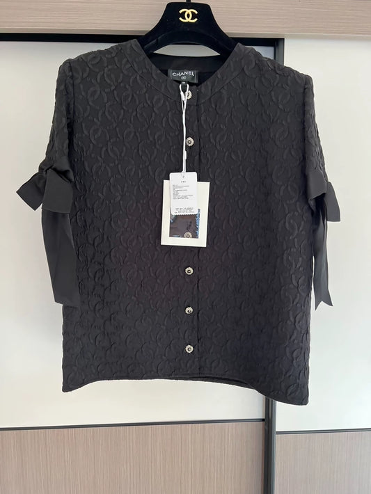 Chanel 25K black shirt