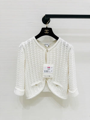 Chanel 26C white knit cardigan, F40