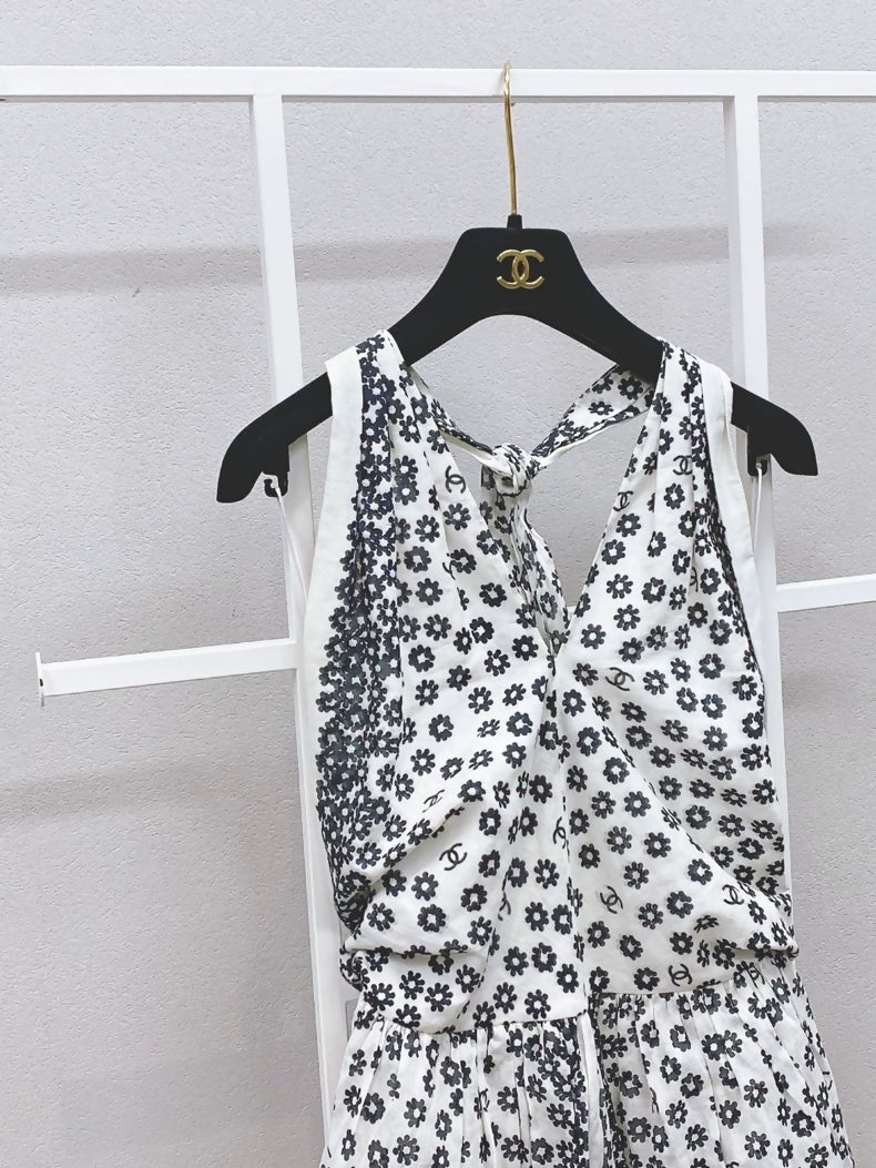 Chanel 22P black and white floral print dress