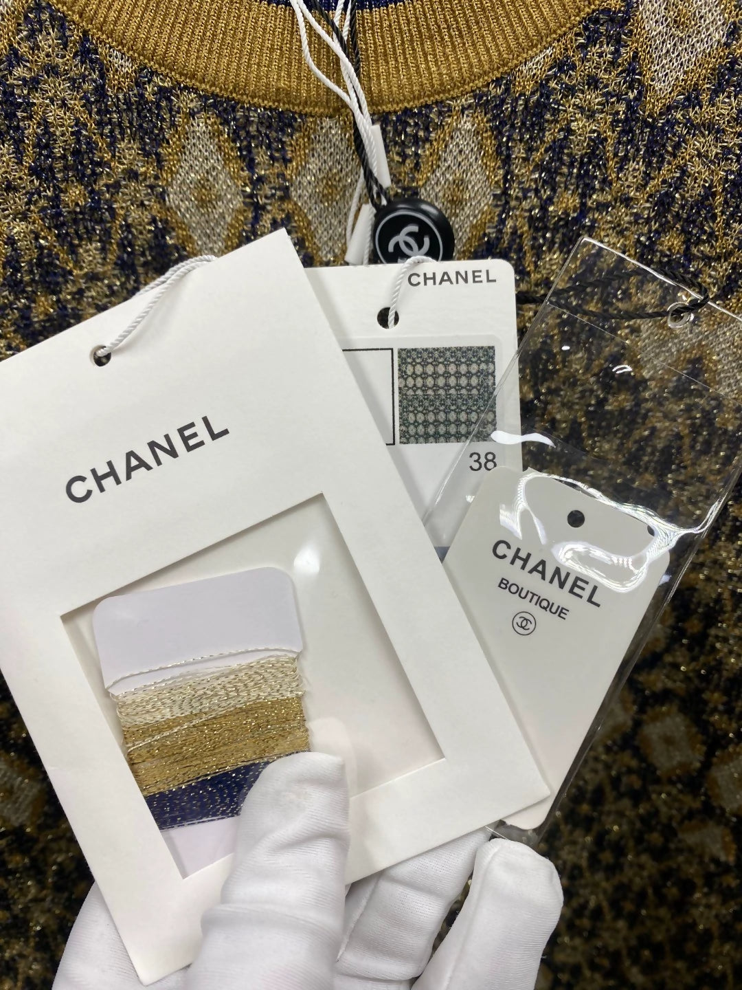 Chanel 19A Egyptian series gold thread knitted dress