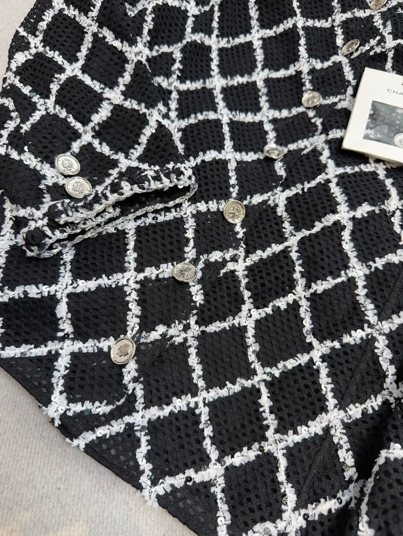 Chanel 25S Black & white quilted embroidered jacket