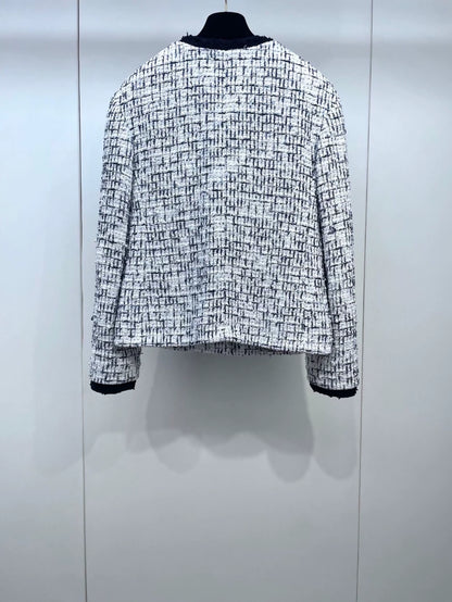 Chanel 22C black & white jacket