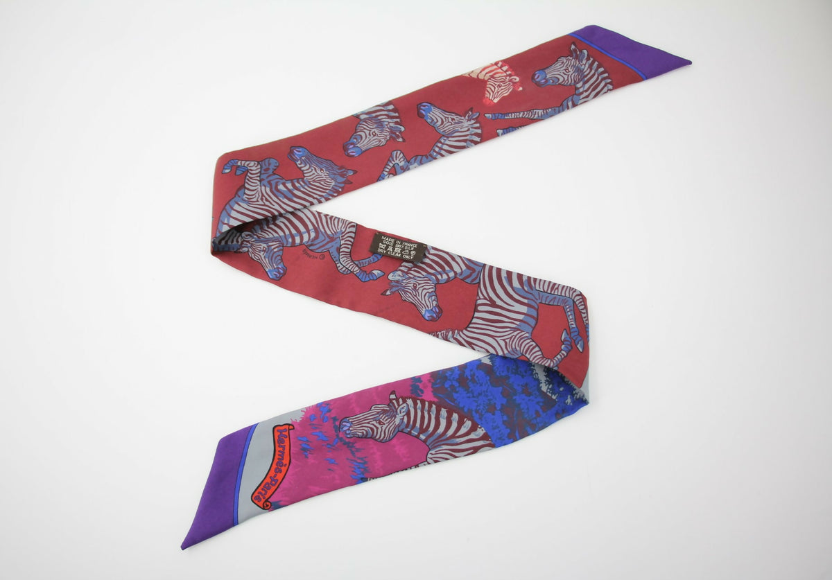 Hermès 100% Silk Bordeaux Violet Les Zébres Twilly Scarf