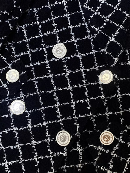 Chanel 19C black and white tweed coat with belt