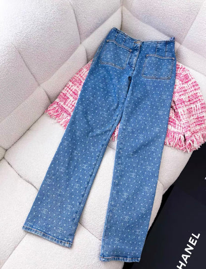 CHANEL Chanel 23A blue denim polka dots cc logo - 40 Pants - Vintage fashion from Wararni