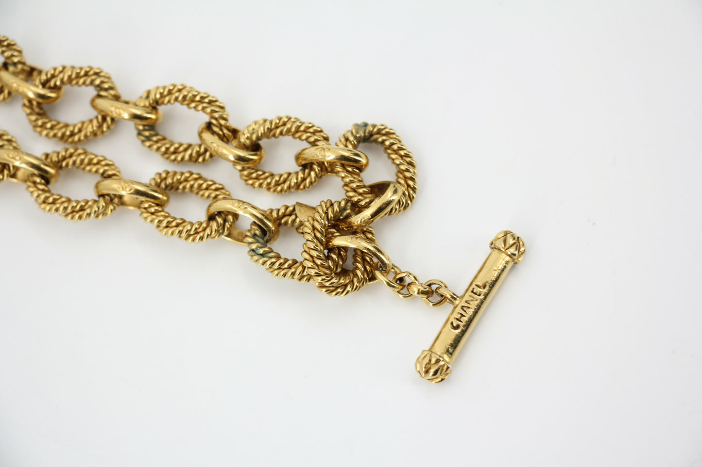 Chanel Vintage 94A Gold-plated Pendant Sun CC Chunky Chain Long Necklace