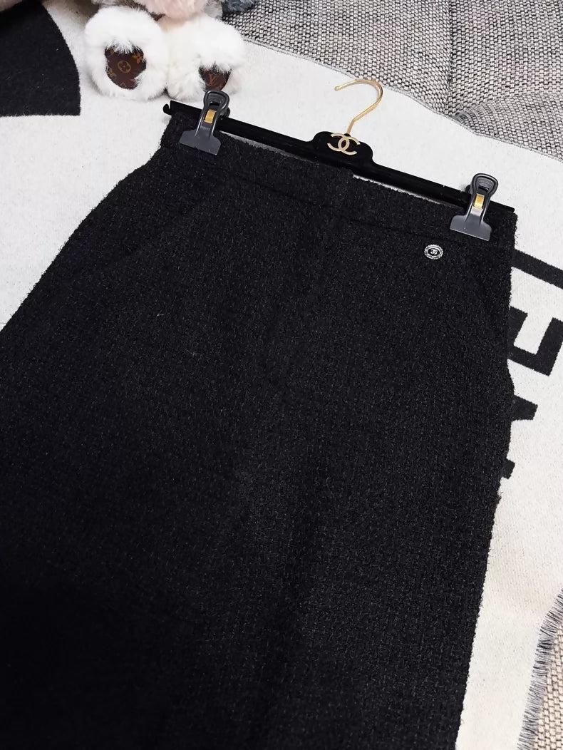 Chanel 19B black tweed wide-leg pants