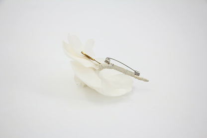 Chanel Vintage 81-85 Silk White Camellia Brooch