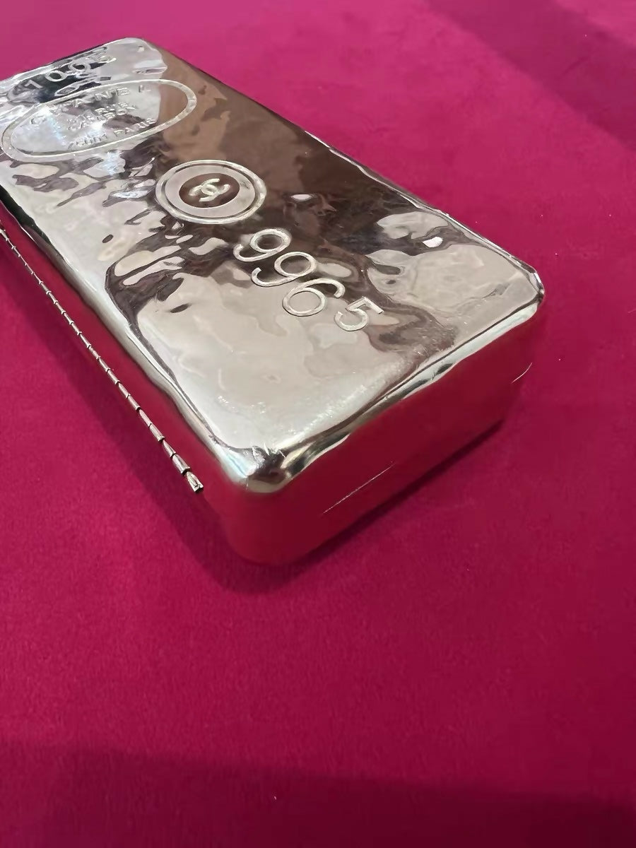 Chanel Hammered Gold Metal Bullion Bar Minaudière Clutch Gold Hardware