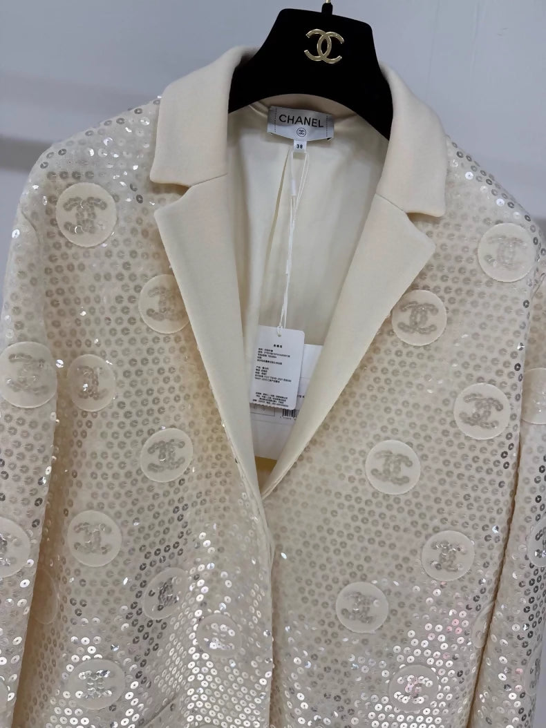 Chanel 23S ecru double-C sequined suit jacket