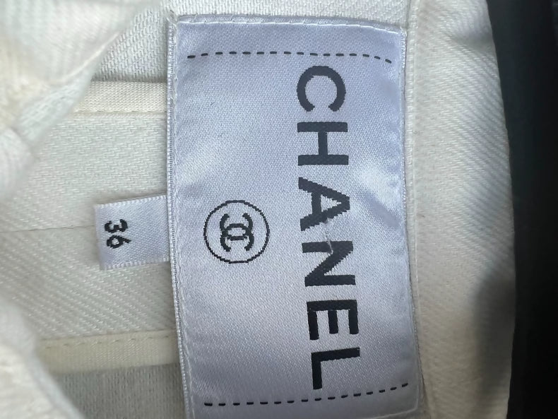 Chanel 19K Black and white denim tweed jacket