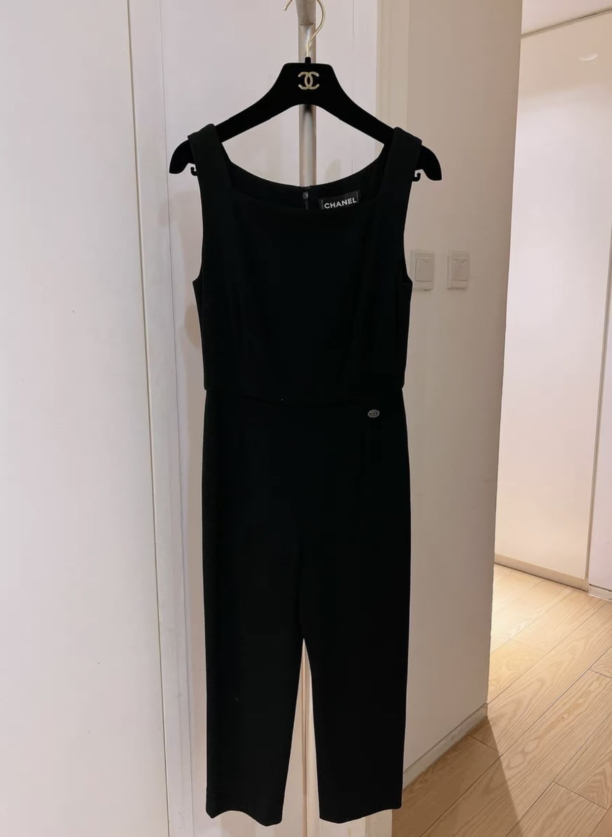 CHANEL CHANEL 19S RUNWAY JUMPSUIT 36 FR - 36 Jumpsuit - Vintage fashion from Wararni