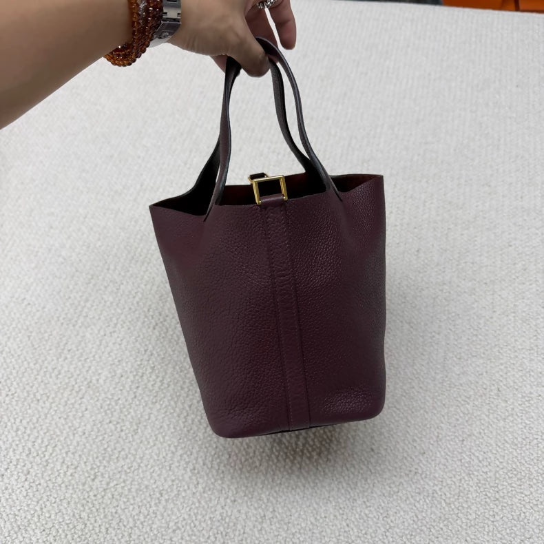 Hermès Piction18 red burgundy TC leather gold hardware