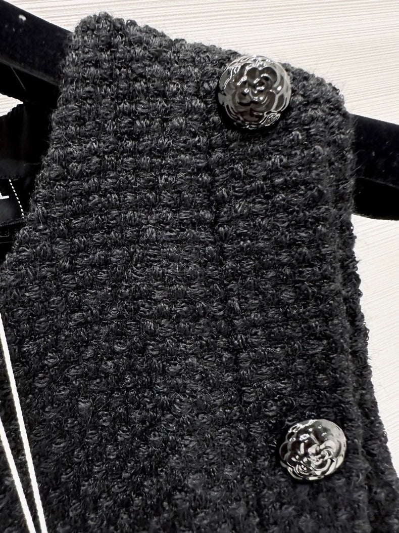 Chanel 25A black dress