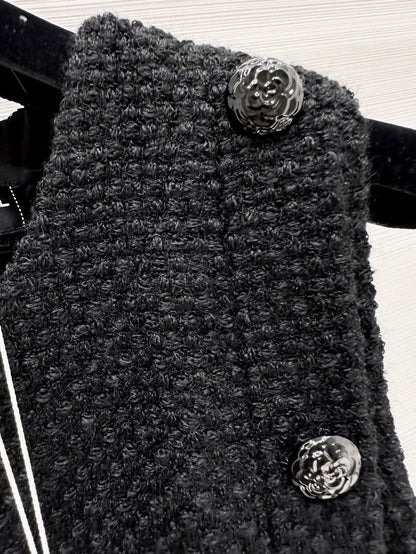 Chanel 25A black dress
