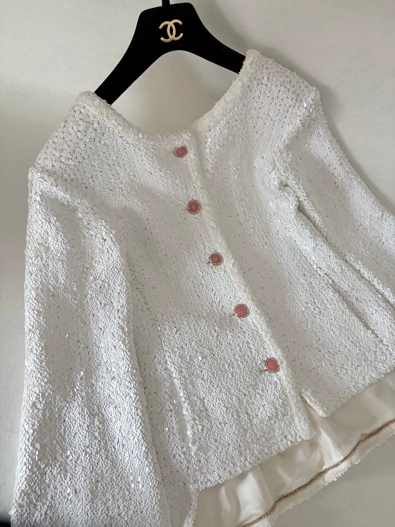 Chanel 22S Color-Trimmed White Sequined Backless Jacket